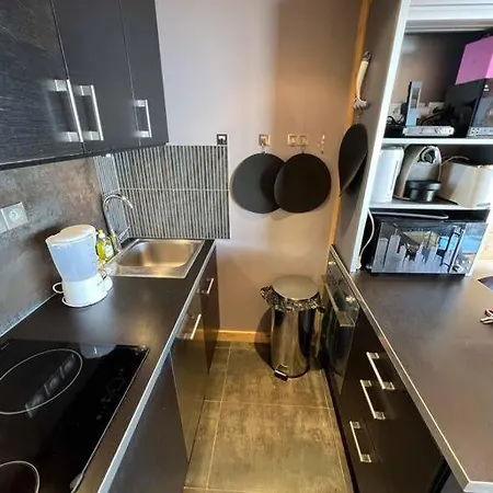 Ski-in, Ski-out Spectacular Mountain View By Alpstays Appartement *