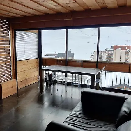 Ski-in, Ski-out Spectacular Mountain View By Alpstays *